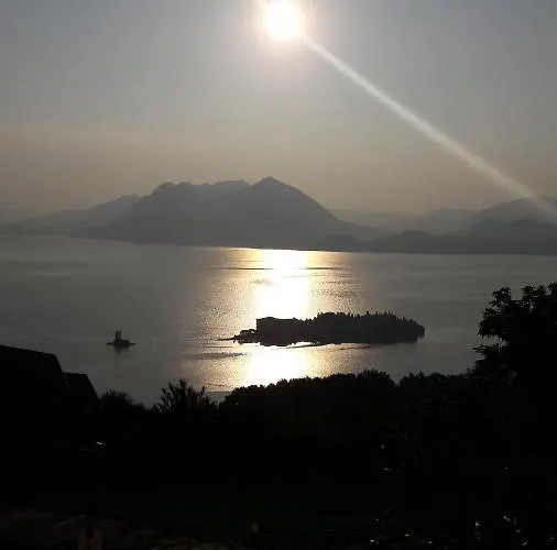 La Corte di Nonno Gino Stresa